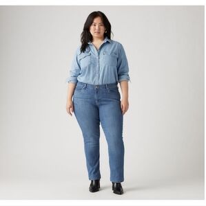 LEVI'S Classic Straight Women's STRETCH Jeans (Plus Size) 18W